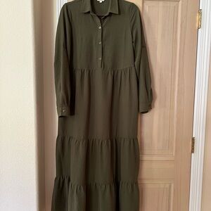 Max Studio Green Long Sleeve Polo Collar Dress